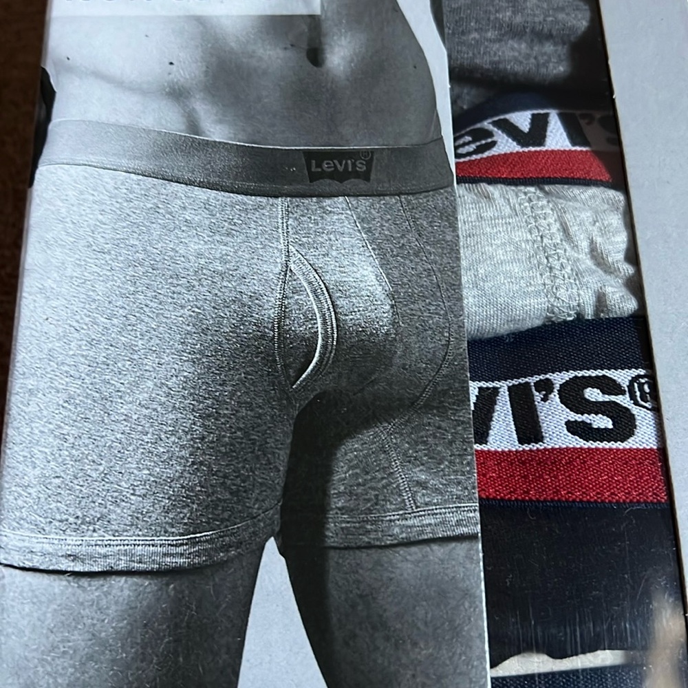 NWT Levi’s 100% cotton boxer briefs 5 pack